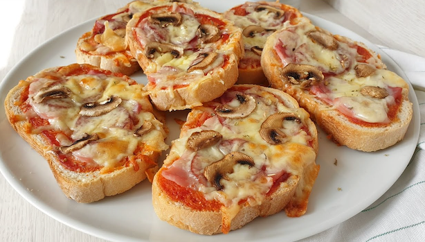 Doručak za 15 minuta – Ovo morate da probate-topli pizza sendviči