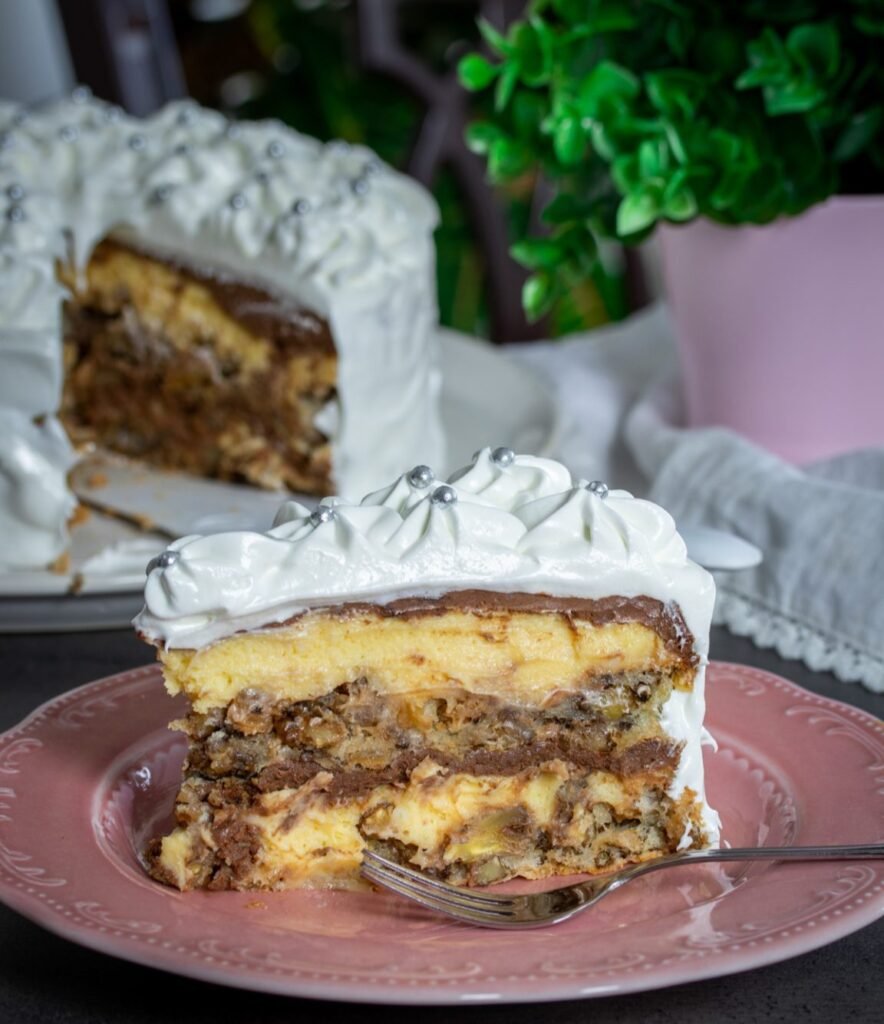 Simbol porodičnog okupljanja: Fenomenalna DINASTIJA TORTA!