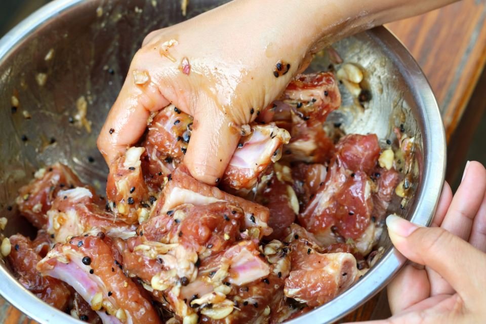 3 NAJBOLJE MARINADE ZA MESO: Samo ovako će biti mekano i sočno, a ukus božanstven