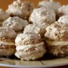 RECEPT ZA OMILJENI KOLAČ STARE JUGOSLAVIJE: Domaćice su se takmičile čiji će biti ljepši, a lako se pravi