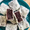 MALO DRUGAČIJI ČUPAVCI: Kakao kocke u bijeloj čokoladi i mrvicama kokosa